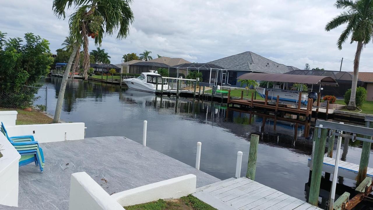 Cape Coral Mini Palace Exterior foto